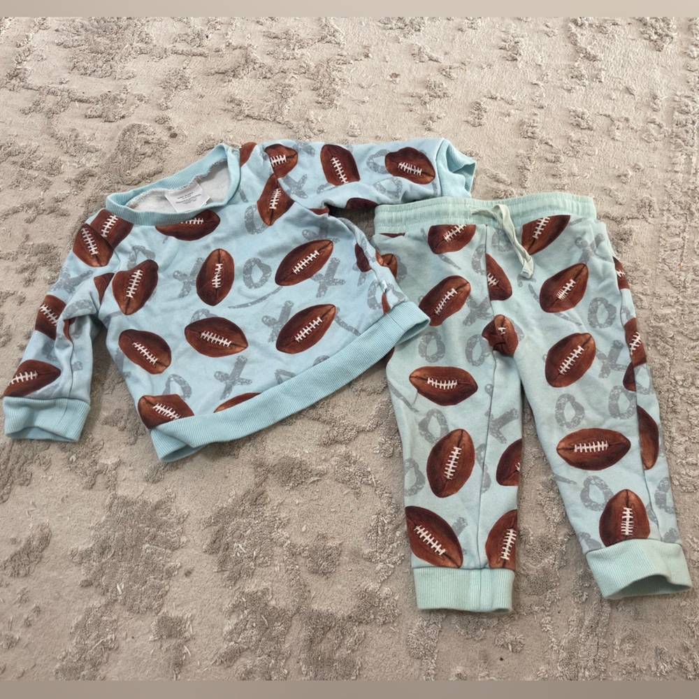 Posh peanut football sweats set 12-18 months